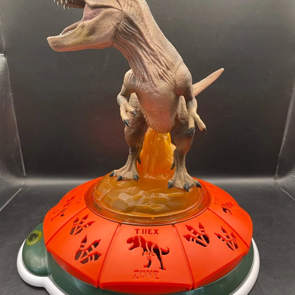 Jurassic World Dominion Tyrannosaurs Rex Light & Sound Rotating Glow Night Light